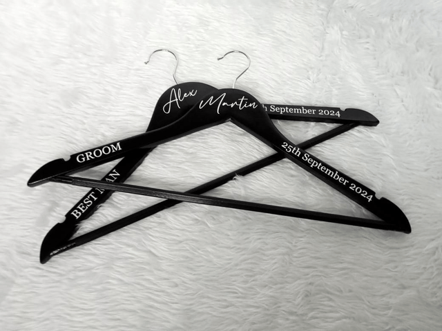 Black hanger