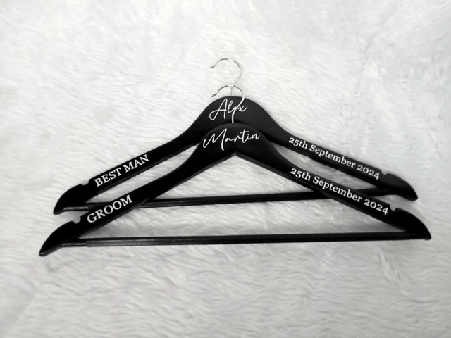 Black hanger